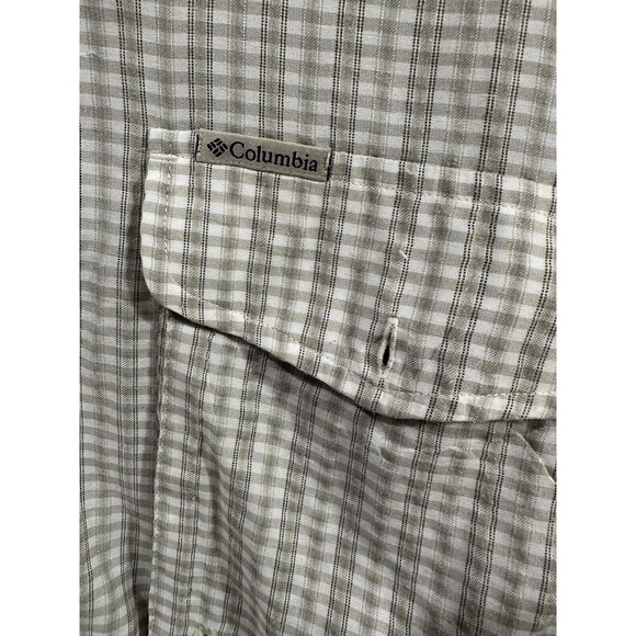Columbia Women’s Green Plaid Button up  Long Sleeve Polyester Blend Shirt Large - Picture 5 of 12